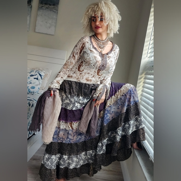 Free People Dresses & Skirts - Boho Chic Maxi Dress Free People Top Antique Vintage Upcycled 100% Silk